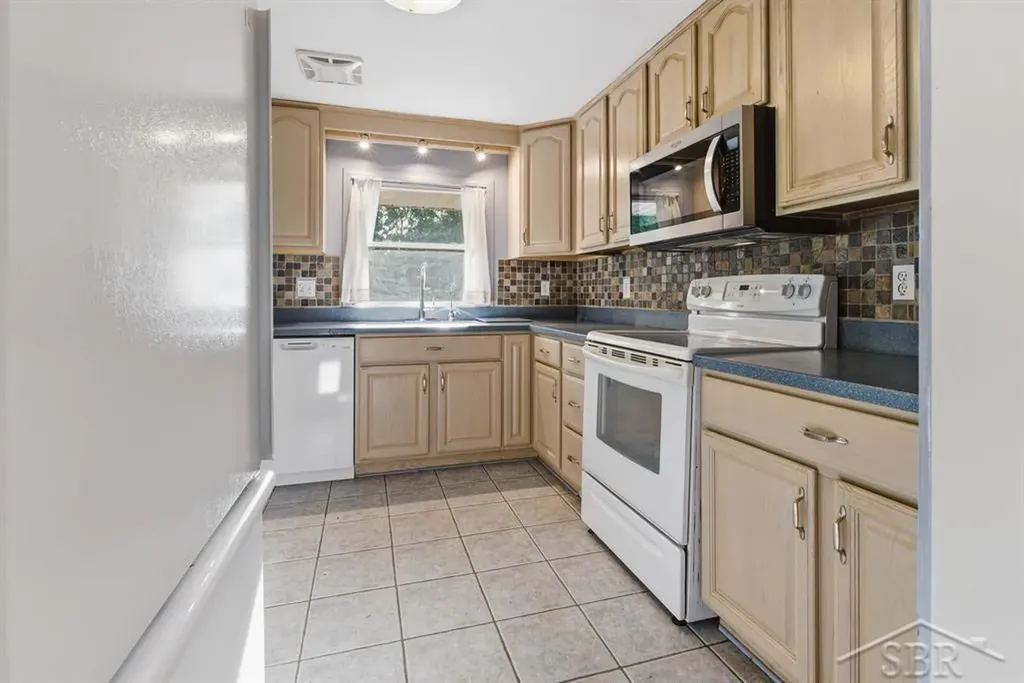 3601 Sharon Road Midland City MI 48642