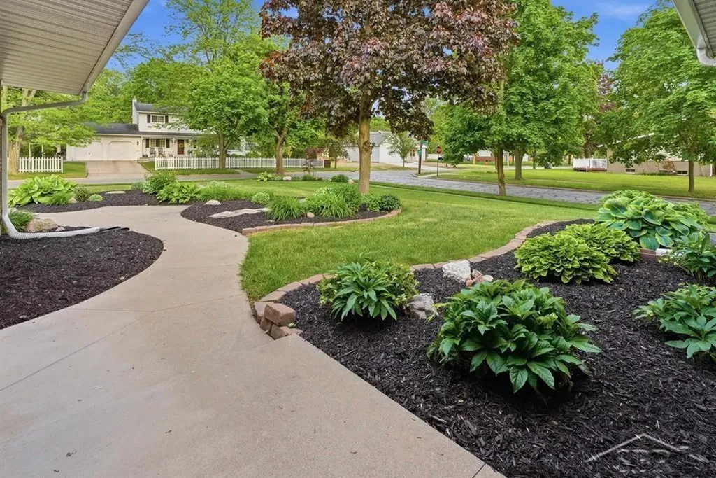 3601 Sharon Road Midland City MI 48642