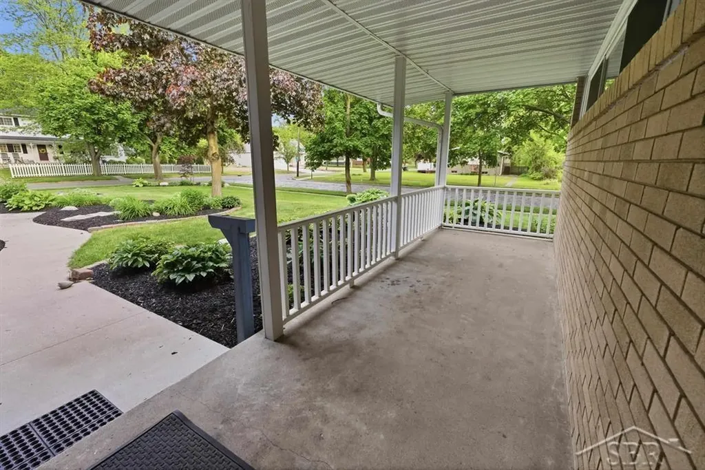 3601 Sharon Road Midland City MI 48642