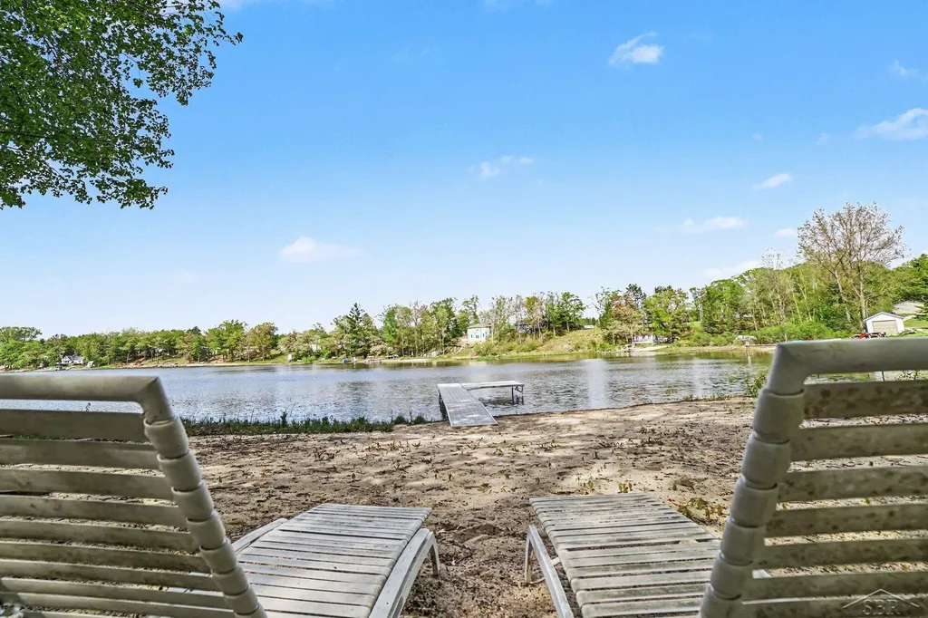 7620 Beech Street Garfield Township MI 48632