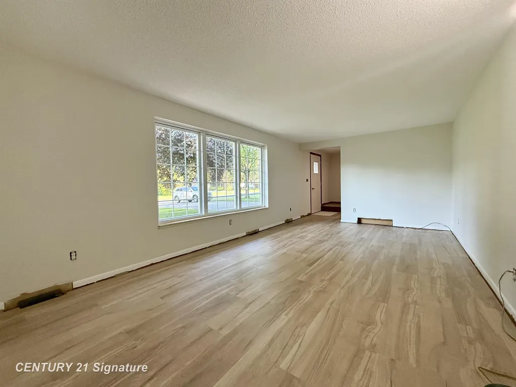 7860 Luann Street Thomas Township MI 48609