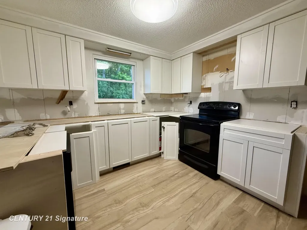 7860 Luann Street Thomas Township MI 48609