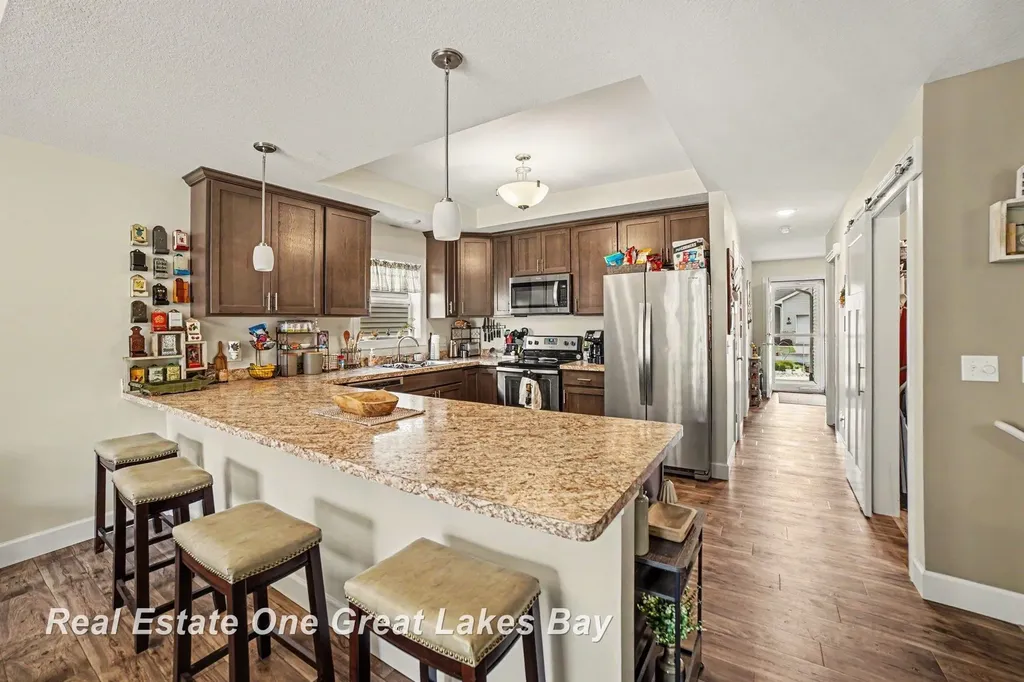 2619 Kitty Hawk Circle Midland City MI 48642