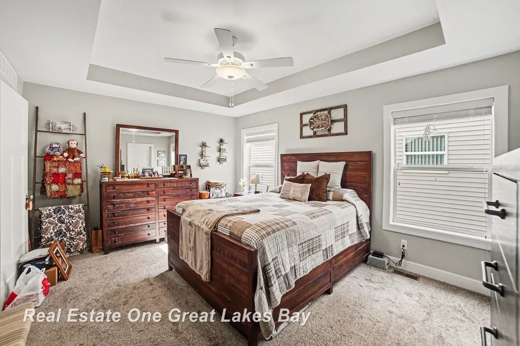 2619 Kitty Hawk Circle Midland City MI 48642