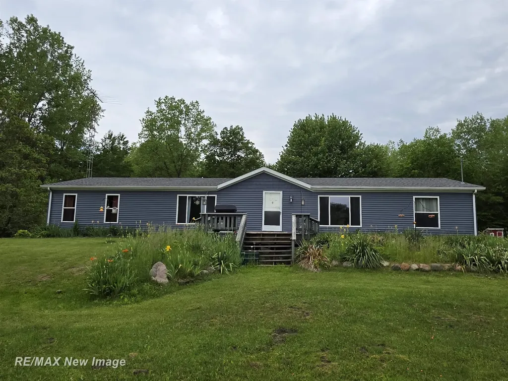 11360 S Steel Road Marion Township MI 48614