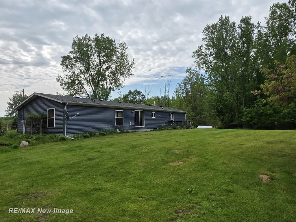 11360 S Steel Road Marion Township MI 48614