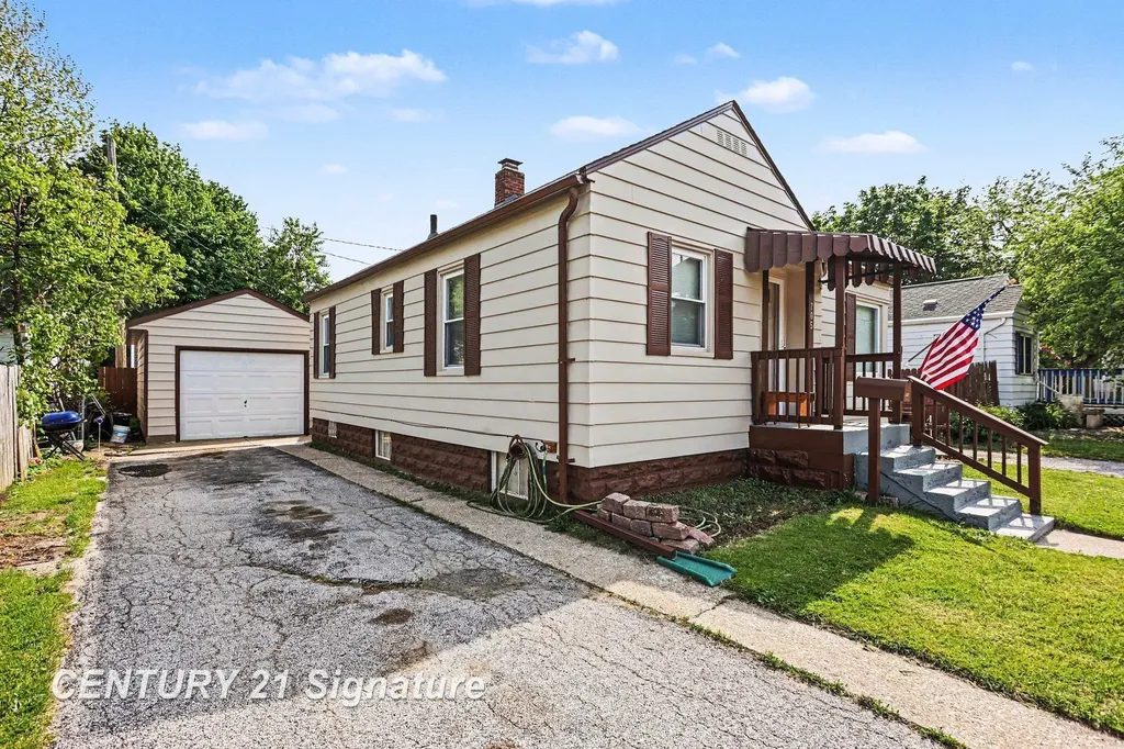 705 W Jenny Street Bay City City MI 48706