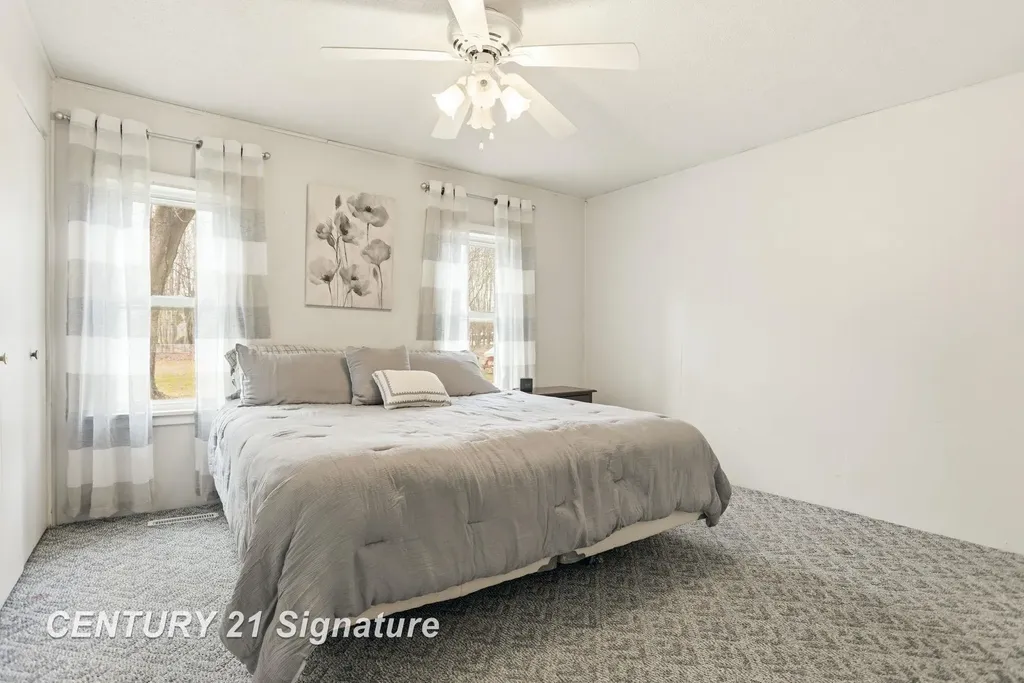 526 S Maple Street Richland Township MI 48626