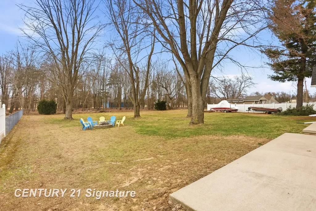 526 S Maple Street Richland Township MI 48626
