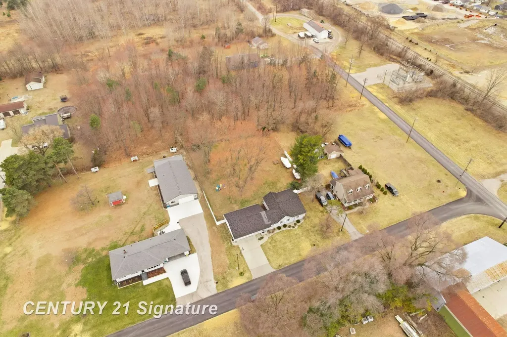 526 S Maple Street Richland Township MI 48626