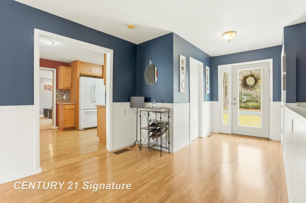 526 S Maple Street Richland Township MI 48626