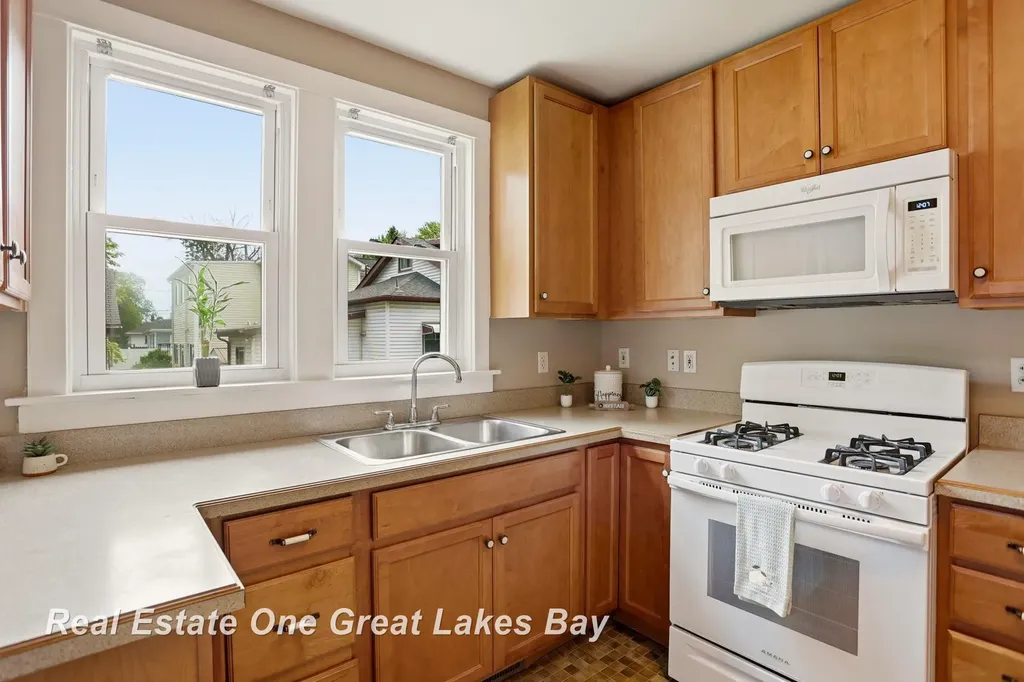 736 Stoker Drive Carrollton Township MI 48604