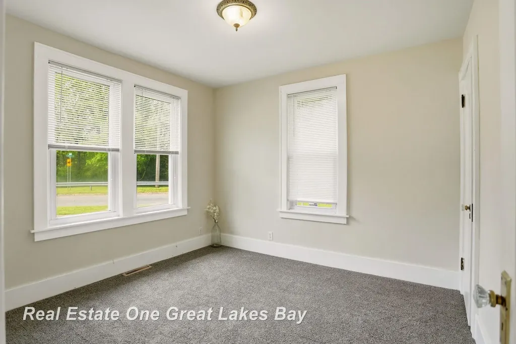 736 Stoker Drive Carrollton Township MI 48604