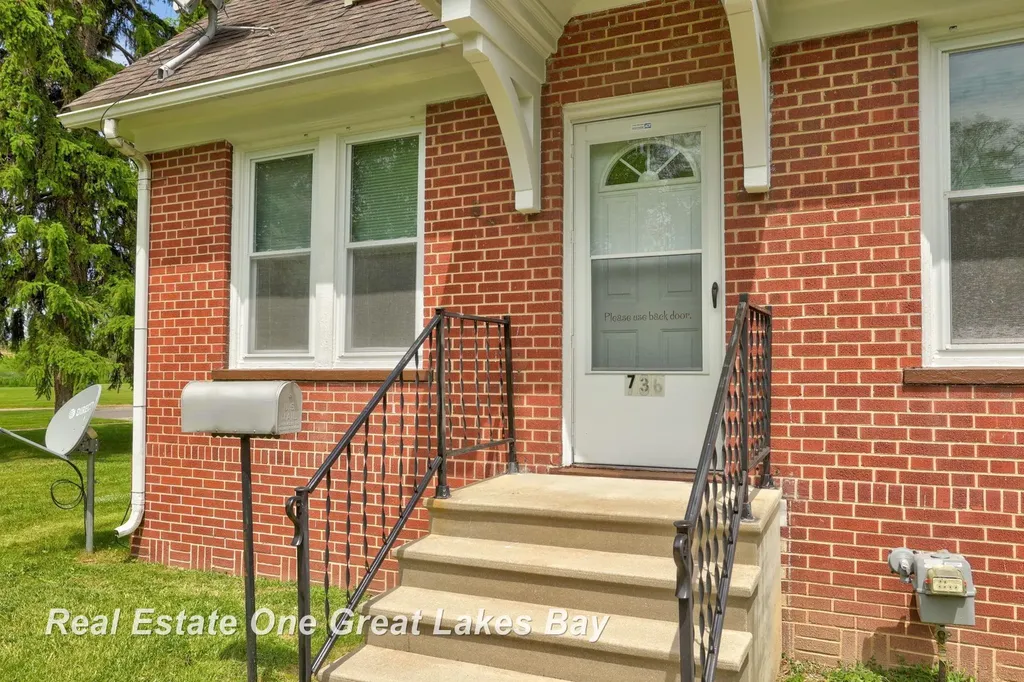 736 Stoker Drive Carrollton Township MI 48604