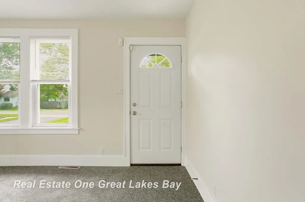 736 Stoker Drive Carrollton Township MI 48604