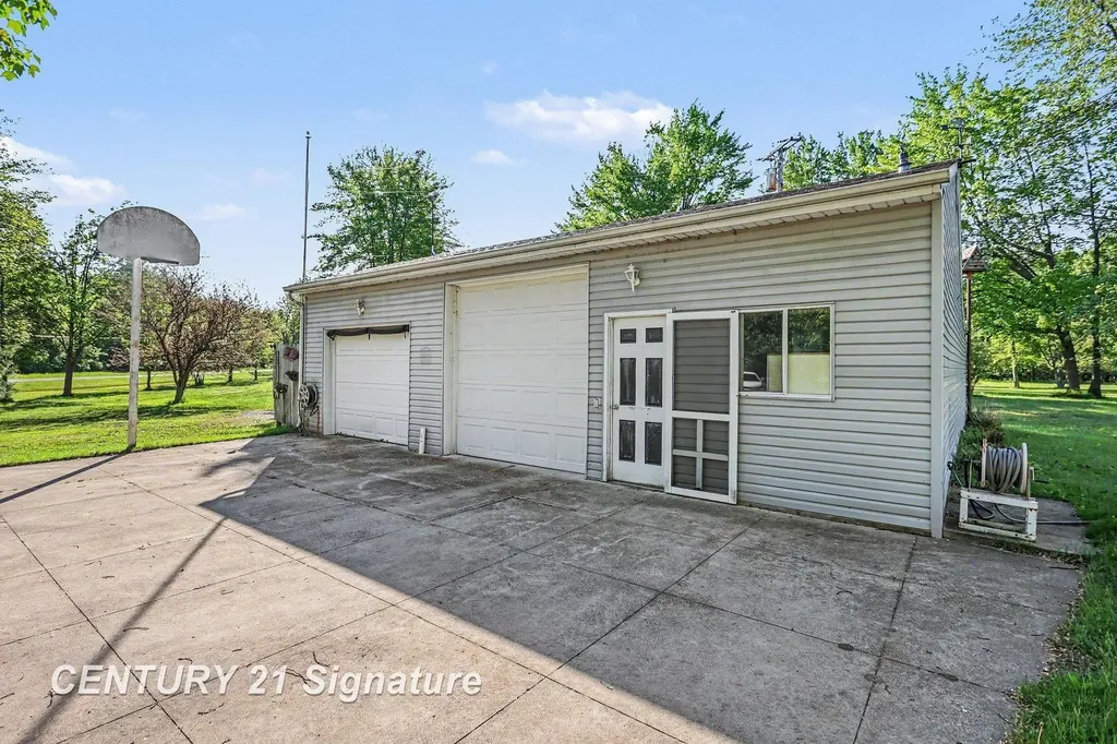 5885 Hasco Road Vassar City MI 48768