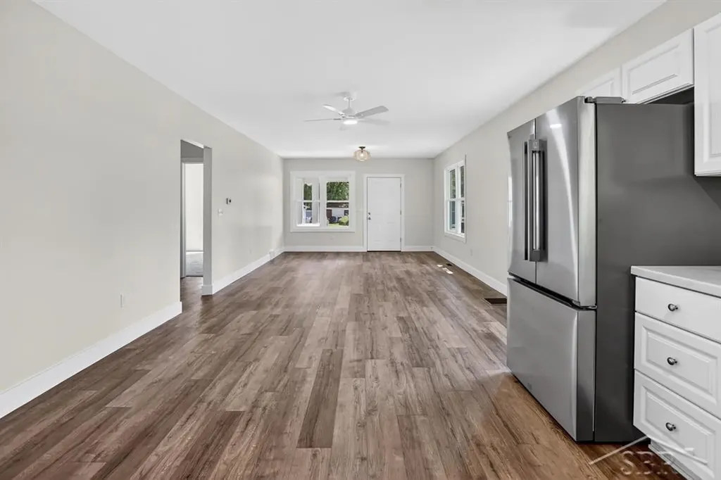 2407 Fairview Street Bay City City MI 48708