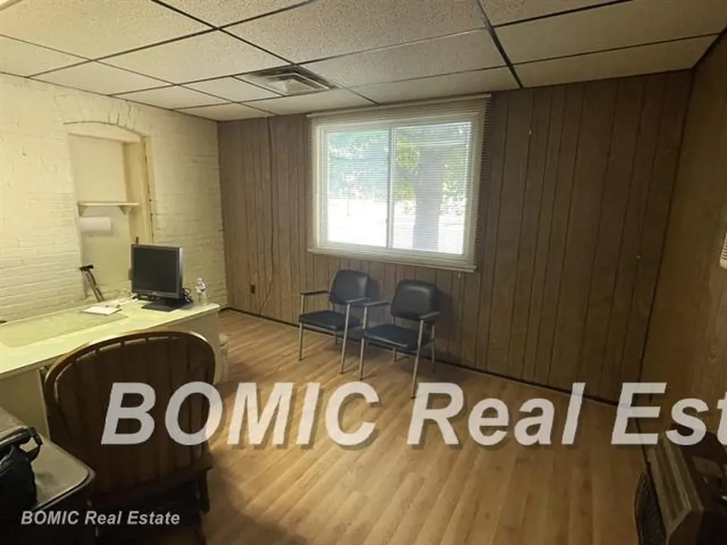 124 W State Street Montrose City MI 48457