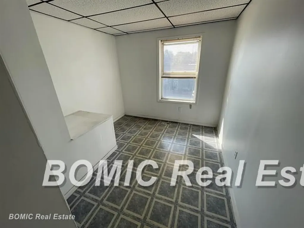 124 W State Street Montrose City MI 48457