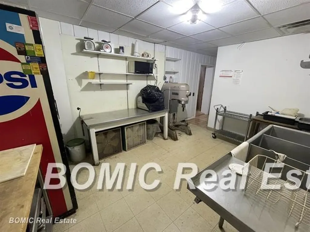 124 W State Street Montrose City MI 48457