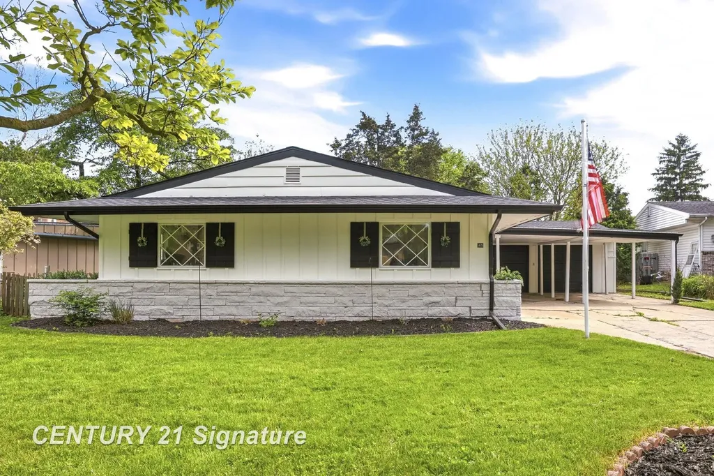 43 Victory Court Saginaw City MI 48602