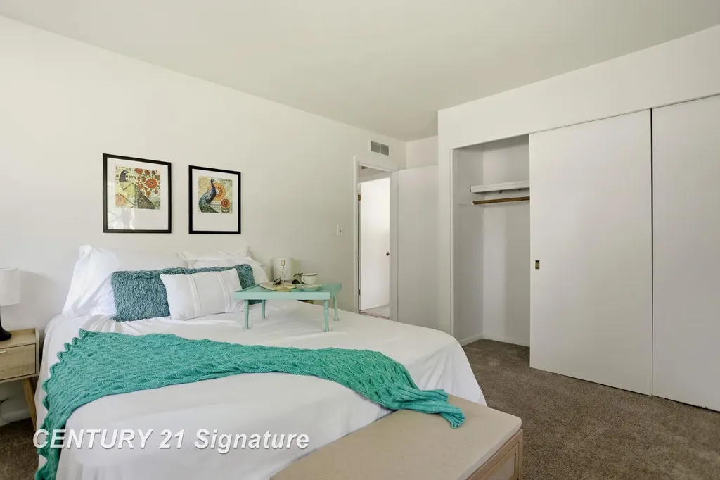 43 Victory Court Saginaw City MI 48602