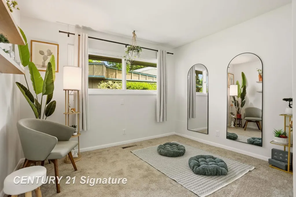 43 Victory Court Saginaw City MI 48602