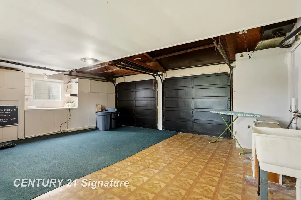 43 Victory Court Saginaw City MI 48602