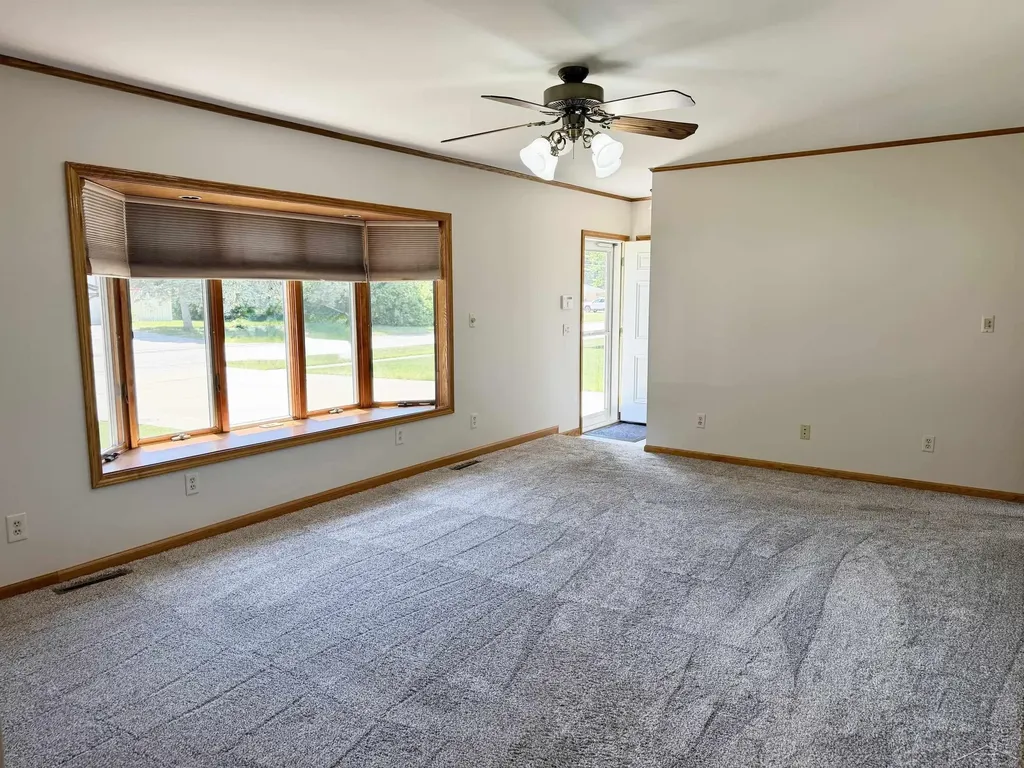 4938 Buckthorne Drive Saginaw Charter Township MI 48603