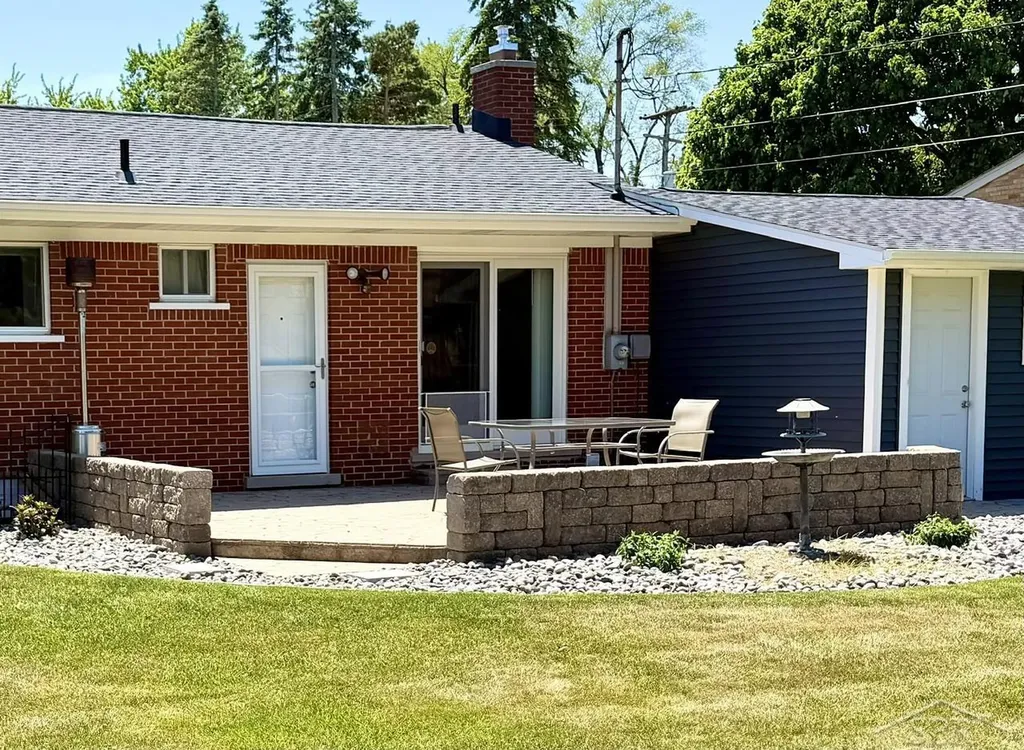 4938 Buckthorne Drive Saginaw Charter Township MI 48603