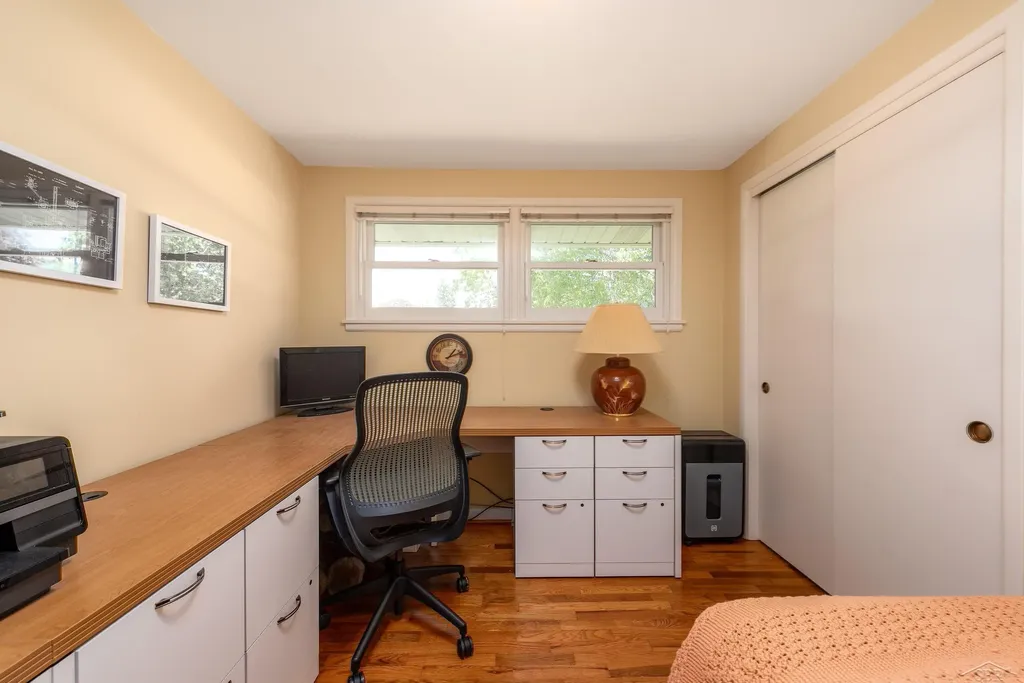 2672 Linda Avenue Saginaw Charter Township MI 48603