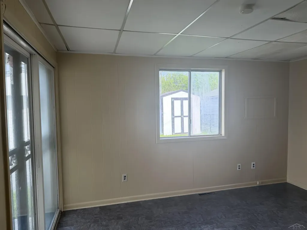 616 S 21st Street Saginaw City MI 48601