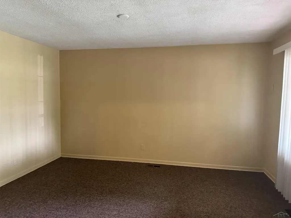 616 S 21st Street Saginaw City MI 48601
