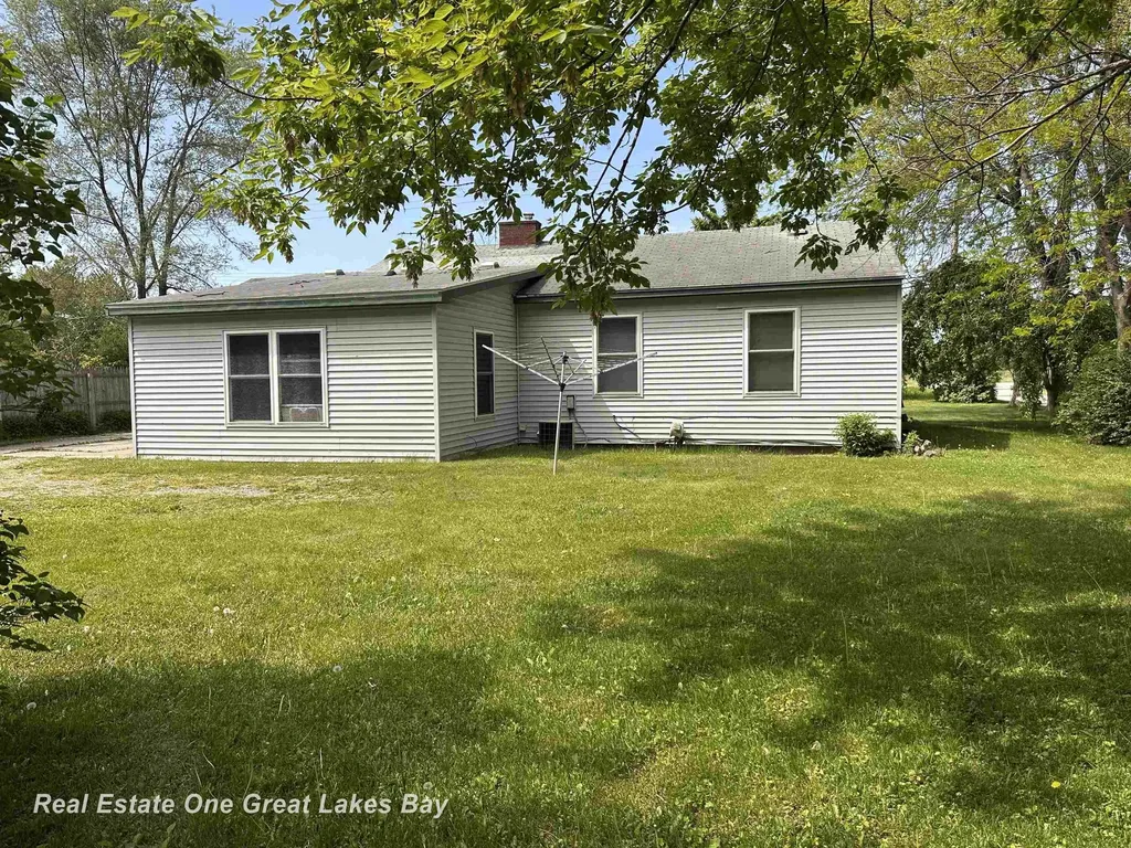 4928 Hess Road Buena Vista Charter Township MI 48601