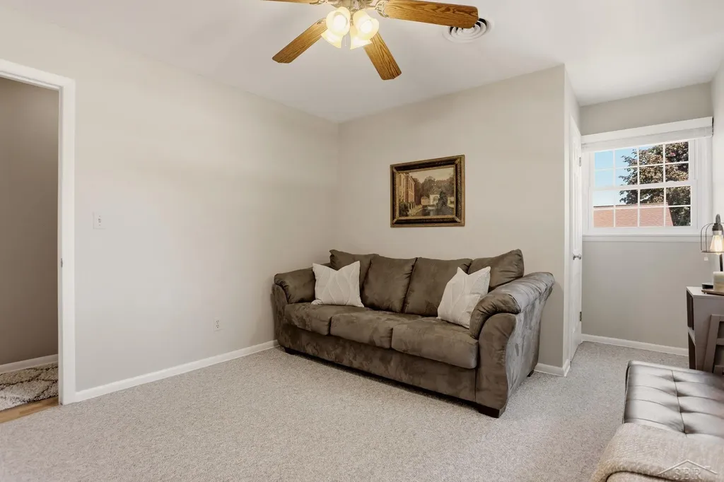 4338 S Wayside Drive Saginaw Charter Township MI 48603