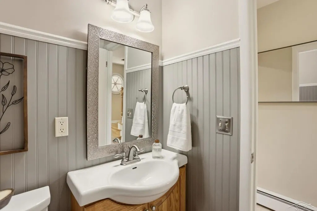 4338 S Wayside Drive Saginaw Charter Township MI 48603