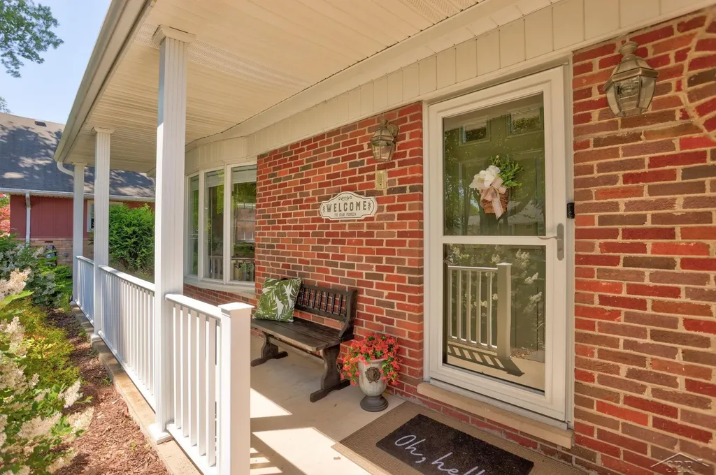 4338 S Wayside Drive Saginaw Charter Township MI 48603