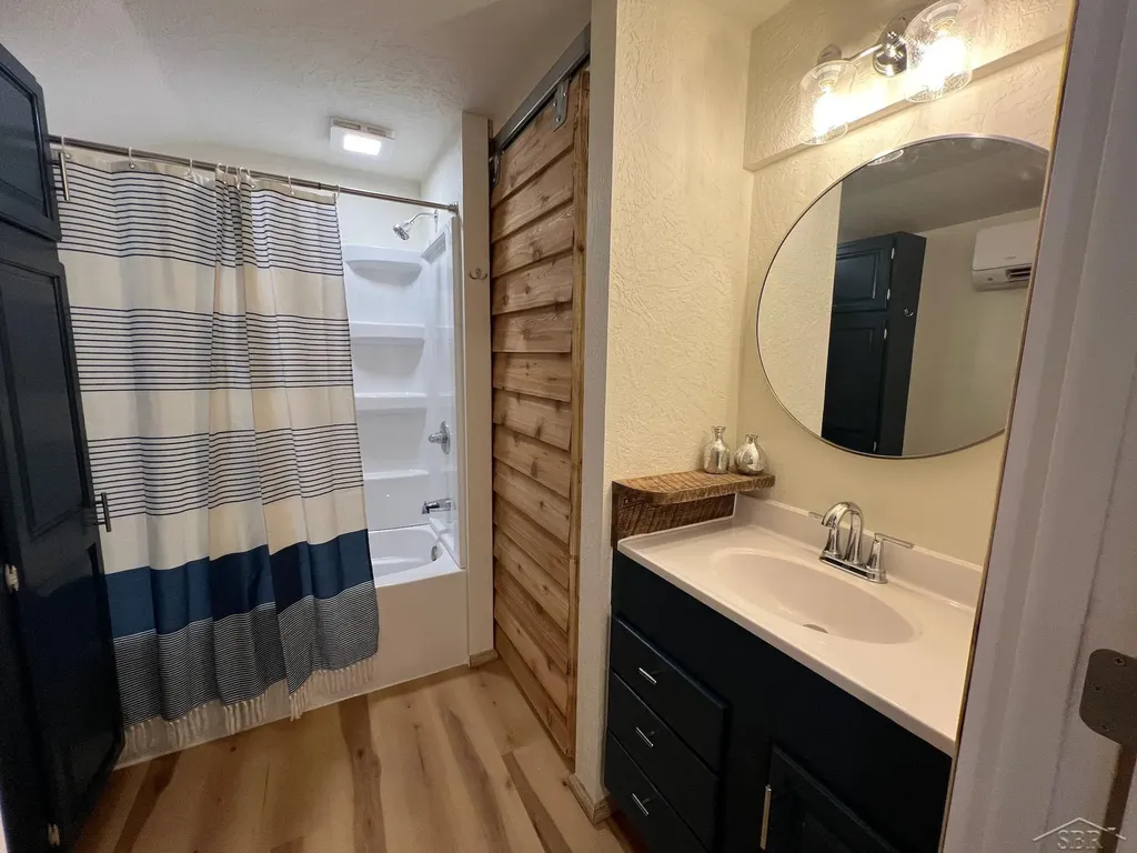 427 Cedar Street Breckenridge Village MI 48615