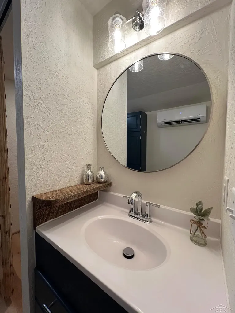 427 Cedar Street Breckenridge Village MI 48615