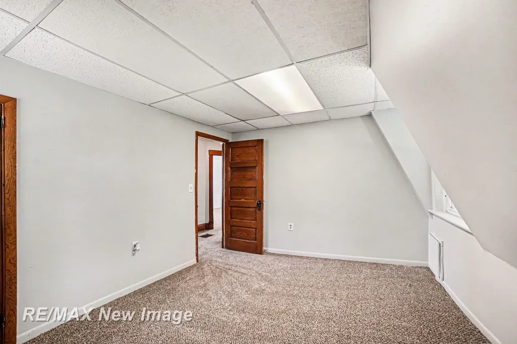 208 W Washington Street Coleman City MI 48618