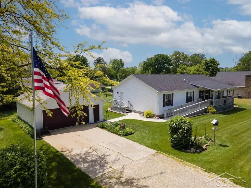 531 W Myrtle Street Edenville Township MI 48657