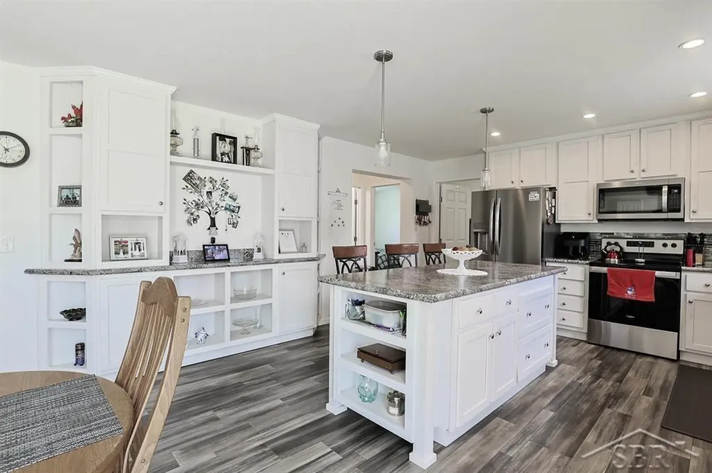 531 W Myrtle Street Edenville Township MI 48657