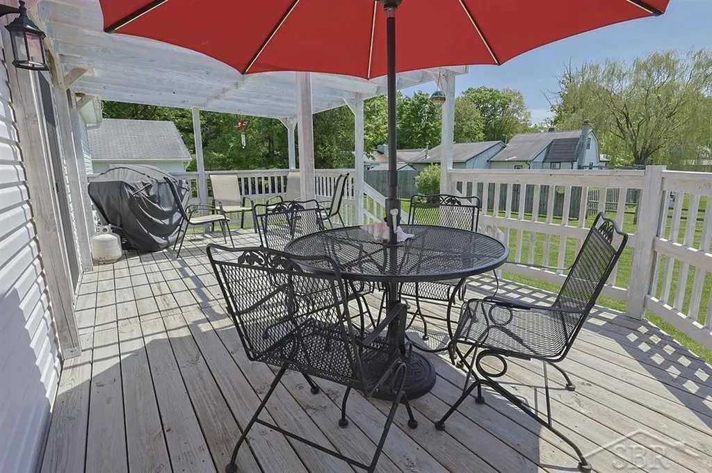 531 W Myrtle Street Edenville Township MI 48657