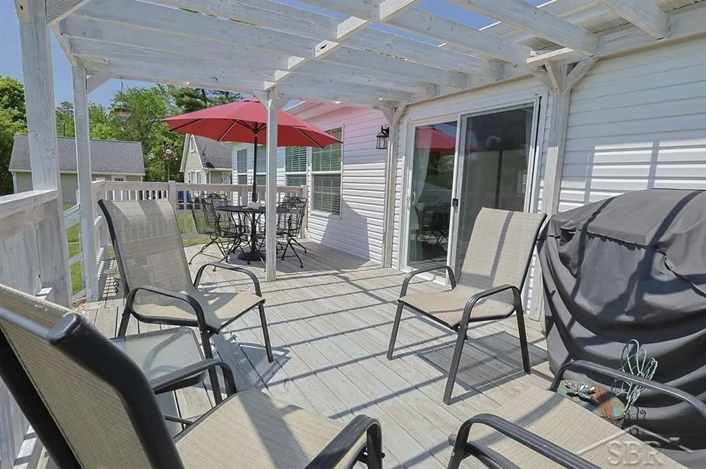 531 W Myrtle Street Edenville Township MI 48657