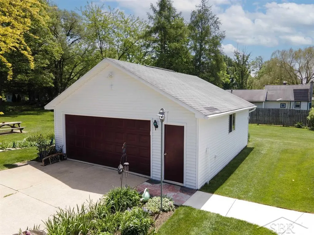 531 W Myrtle Street Edenville Township MI 48657