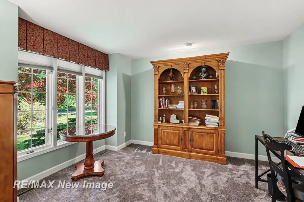 5305 Claremont Street Midland City MI 48642