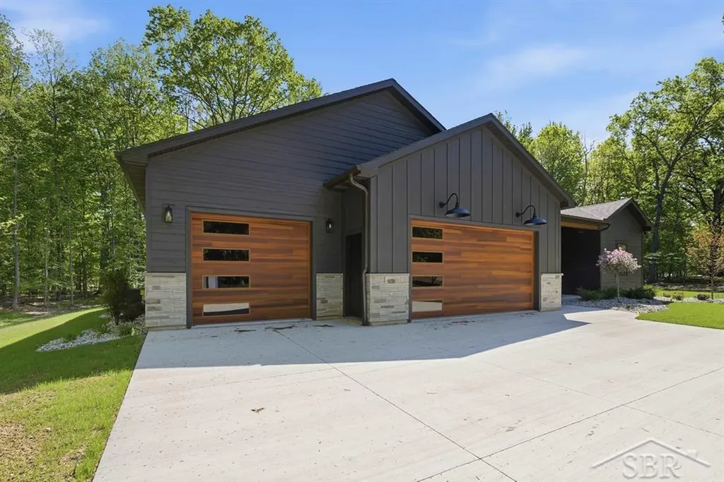 875 S Crooked Tree Lane Homer Township MI 48640