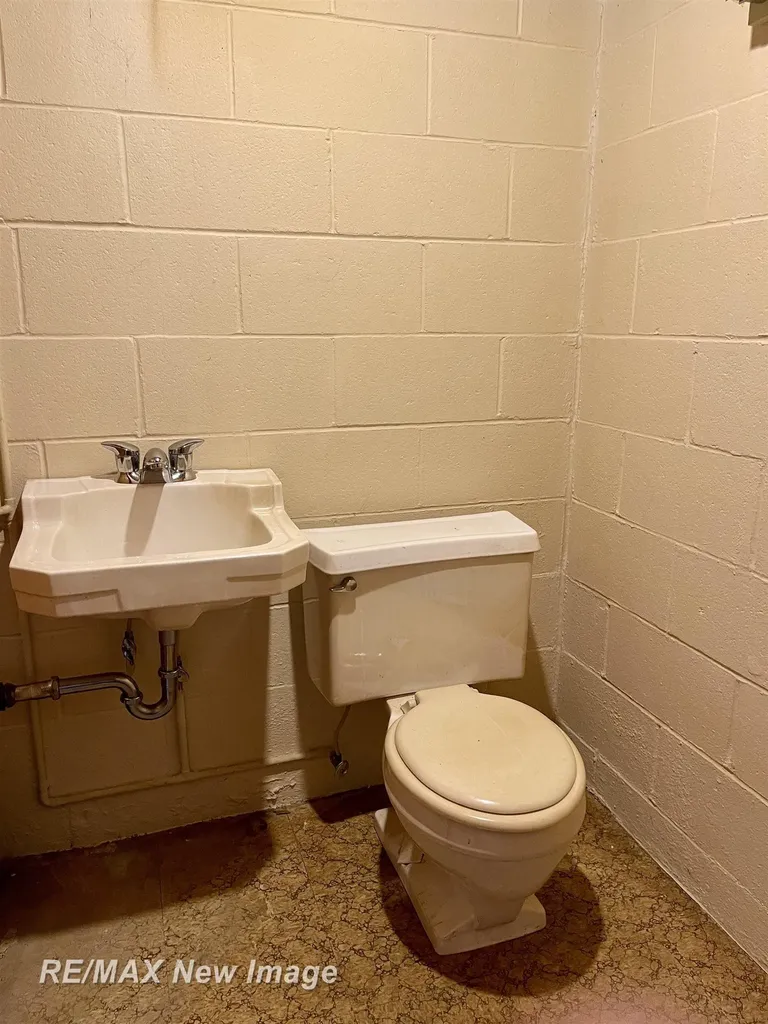 3192 Luther Road Saginaw Charter Township MI 48603