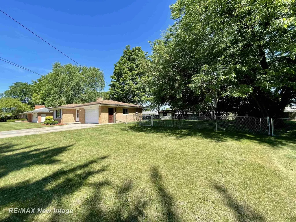 3192 Luther Road Saginaw Charter Township MI 48603