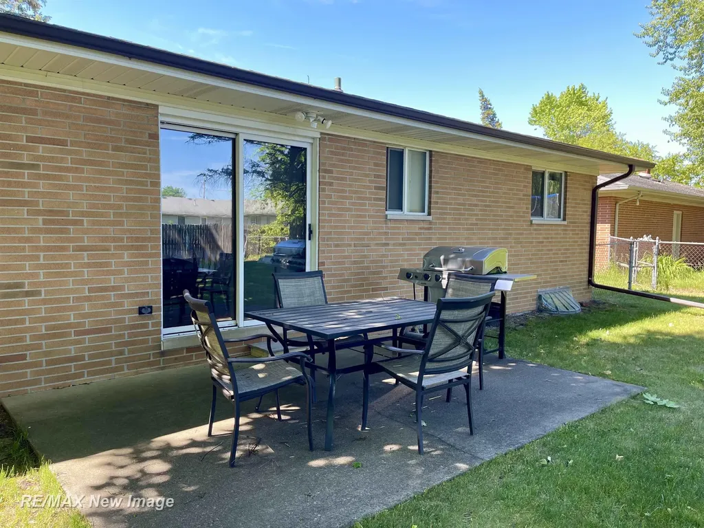 3192 Luther Road Saginaw Charter Township MI 48603
